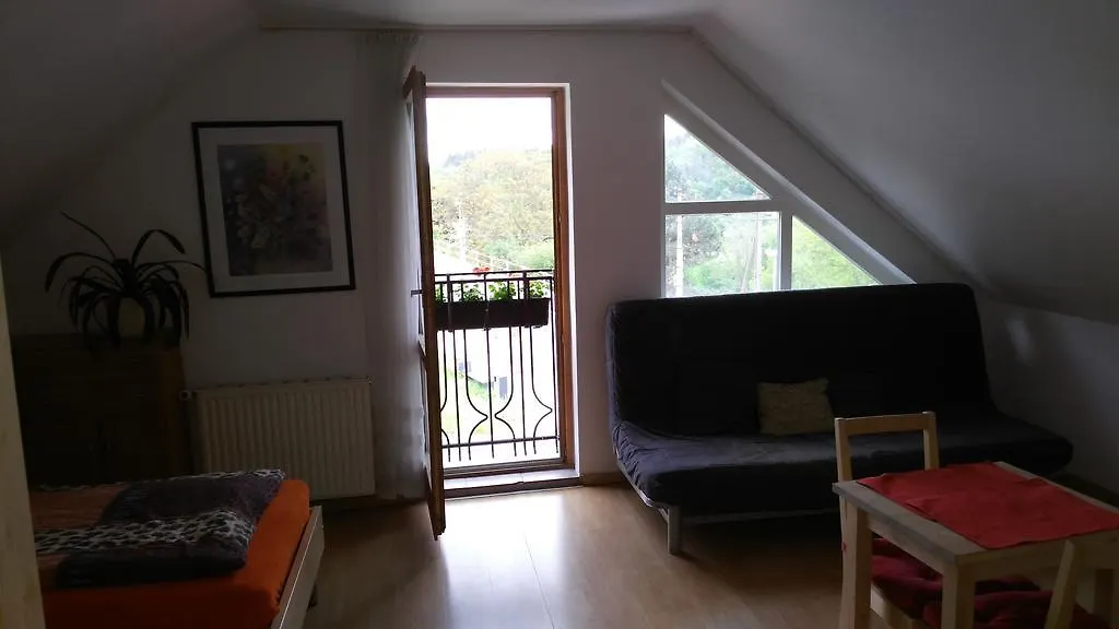 Pension Egida Rez Inn